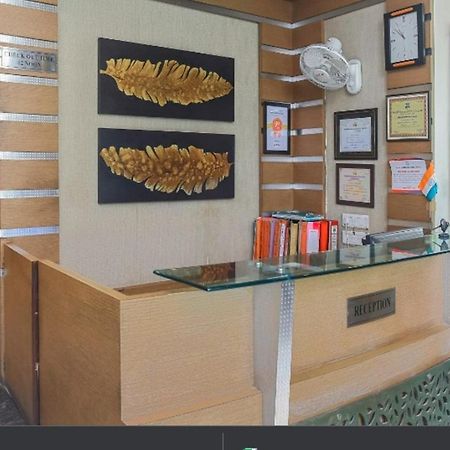 Hotel Siddharth Palace ชัยปุระ ภายนอก รูปภาพ